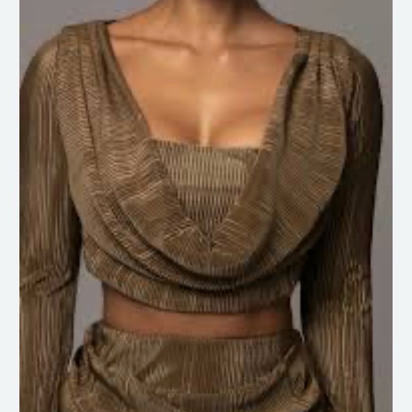 JLUX Label two piece - Picture 3 of 9